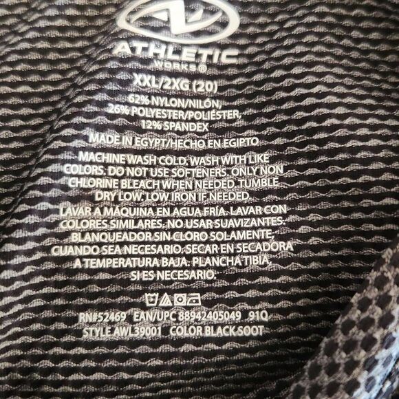 A18  Athletic Works unique style top - Picture 9 of 9